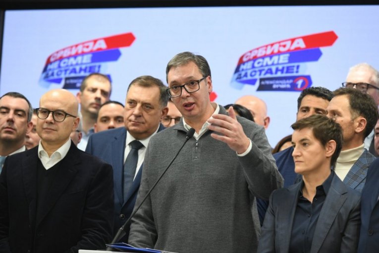 VUČIĆEVA BRUTALNA PORUKA OPOZICIJI: Imate vremena do 2027. da naučite kako da vodite kampanju