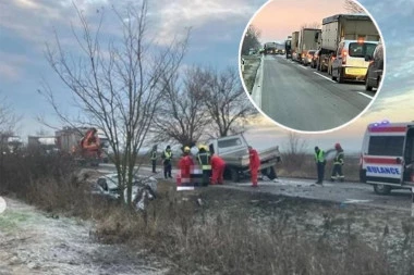 LEŠ MUŠKARCA (30) PORED PUTA: Pogledajte prve fotografije sa mesta saobraćajne nesreće kod Zrenjanina! (FOTO)