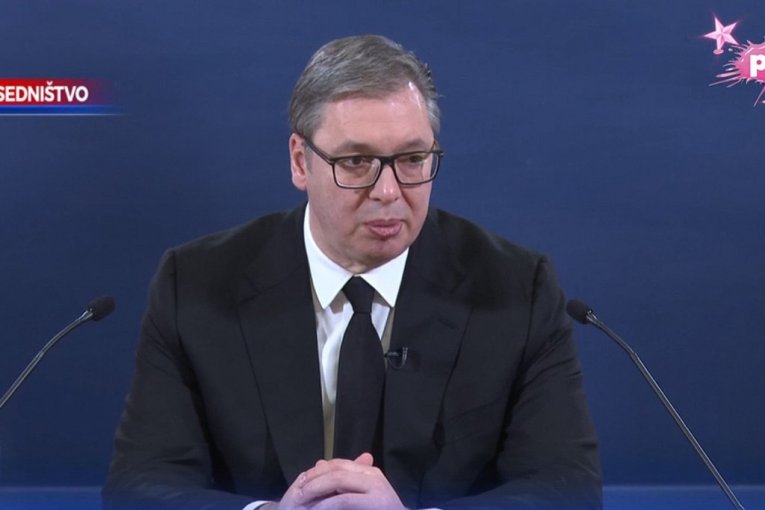 "MORAMO VIŠE DA OBRATIMO PAŽNJU NA LJUDE" Vučić: U zdravstvo u koje smo mnogo ulagali, moraćemo još da ulažemo i dovodimo novi stručni kadar