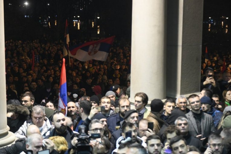 KAKO SLOŽNA OPOZICIJA! UDARIO SVOJ NA SVOGA! Studenti se posvađali sa Ćutom i Milivojevićem!