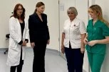 NAJSAVREMENIJI DIJAGNOSTIČKI APARATI, A TEK ĆE DA SE ULAŽE: Dr Sanja Radojević Škodrić posetila bolnicu Zdravstvenog centra u Aranđelovcu (FOTO)