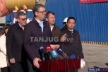 "MOŽETE DA RAČUNATE NA MOJE OBEĆANJE" : Predsednik Vučić najavio povećanje plata i penzija