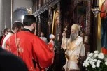 OKUPLJENI SRBI SA OBE STRANE! Predivne fotografije iz Republike Srpske: Patrijarh Porfirije pred velikim brojem vernika služio liturgiju (FOTO)