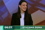 PROFESORKA KOJA ĐAKE UČI VAN UČIONICA JE POTPUNI HIT: Putujući kroz Srbiju, predaje ISTORIJU, a na pitanje o OCENA uživo u programu je sve iznenadila!