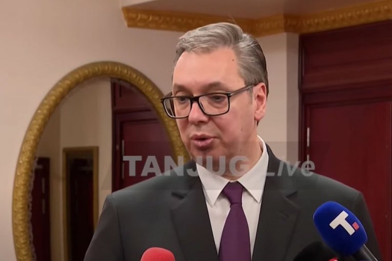 VUČIĆ PODSETIO PENZIONERE NA LEPE VESTI:  Uskoro stižu povećane penzije