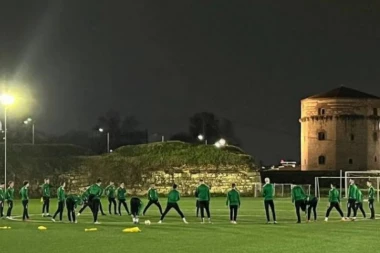 MONTEVIDEO, PALILULAC JE VIDEO: Neki novi Moša i Tirke će se pojaviti na terenu podno Nebojšine kule - na Dorćolu se kuje šampionska titula! (FOTO GALERIJA)