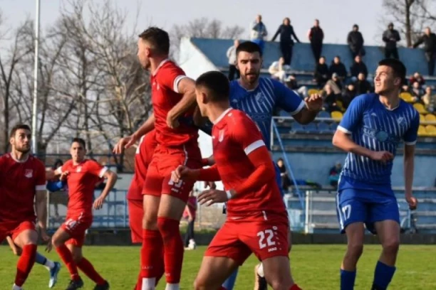 ŠOK TERAPIJA U BEČEJU! Otišao Todorović, umesto njega na klupu seo čovek koji odlično poznaje klub!