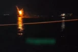 NAPADNUTA KLJUČNA RUSKA LUKA NA CRNOM MORU: Udari pomorskih dronova izazvali eksplozije u gradu (VIDEO)