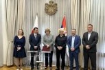 Ministirka zdravlja Danica Grujičić: Hvala Ambasadi Japana na vrednoj donaciji srpskom zdravstvenom sistemu (FOTO)