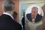 TADIĆ LIČNO IŠAO U KAMPANJU OD VRATA DO VRATA, A SADA NAPADAJU AKTIVISTE SNS! Licemerje opozicije na delu! (VIDEO)