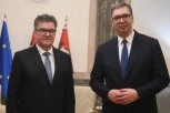 LAJČAK STIŽE U BEOGRAD: Predsednik Vučić se danas sastaje sa predstavnikom Evropske unije za dijalog