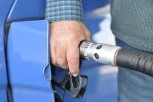 LEPE VESTI! PRED VIKEND POJEFTINILI DIZEL I BENZIN: Objavljene nove cene goriva koje će važiti u narednih sedam dana