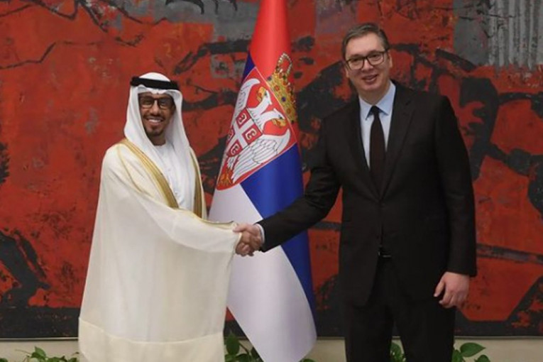 "SRBIJA JE PONOSNA NA PRIJATELJSKE VEZE I STRATEŠKO PARTNERSTVO SA UAE!" Vučić primio akreditivna pisma novog ambasadora: "Osećajte se kao kod svoje kuće!" (FOTO)