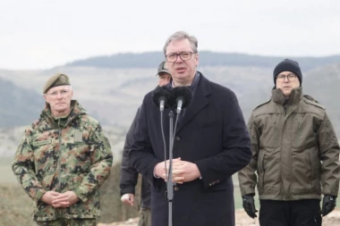 "JEDANAEST GODINA BRUTALNIH LAŽI!" Vučić: Sram vas sve bilo, zašto nema saopštenja za 10 meseci blokade srpske robe?!