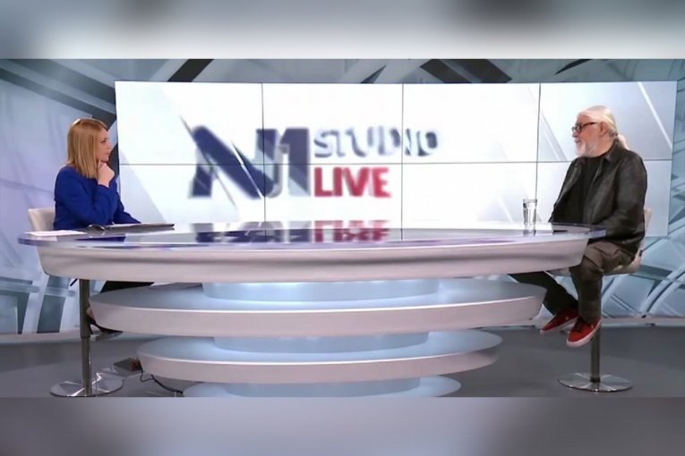 "KONFUZNO, ZABRINJAVAJUĆE I PROTIVREČNO"! Gorčin Stojanović o cirkusu u OPOZICIJI - sve obelodanio na Šolakovoj televiziji! (VIDEO)