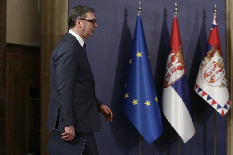 VUČIĆ SUTRA PRIMA DELEGACIJU BOKSERSKOG SAVEZA KOJA SE OKITILA MEDALJAMA NA EVROPSKOM PRVENSTVU!