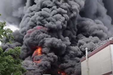 HOROR! Požar u staračkom domu, čak 10 mrtvih! Hitne službe su na terenu! JEZIVE SCENE