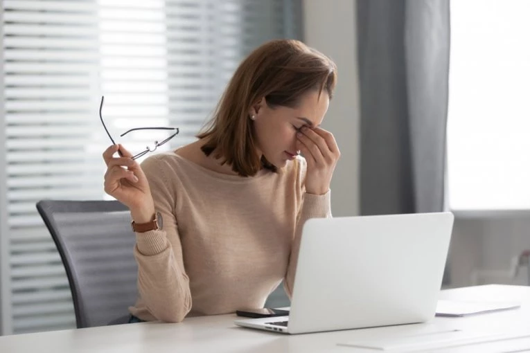 DA LI ZNATE ŠTA SU "FINFLUENSERI“? Čuvajte ih se na internetu umeju da VARAJU LJUDE