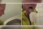 GROZNO! FUJČINA! KAKO JE NISKO PAO! Poznati političar snimio sebe kako liže WC ŠOLJU i prljavu četku do nje! (VIDEO)