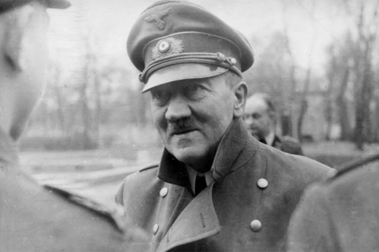 SVET NAKON 80 GODINA SAZNAO ISTINU: Skinuta oznaka tajnosti sa dokumenata o pokušaju atentata na Hitlera!
