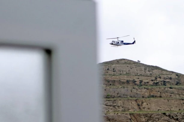 "STRAHUJEMO DA MU JE ŽIVOT U OPASNOSTI" Objavljena poslednja fotografija helikoptera iranskog predsednika pre incidenta (FOTO/VIDEO)