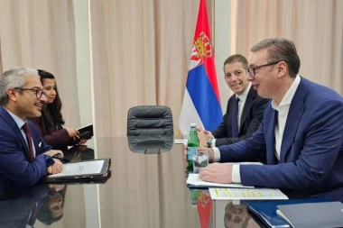 POČELA LAVOVSKA BORBA SRBIJE U NJUJORKU! Vučić se sastao sa stalnim predstavnikom UAE pri UN: "UKAZAO SAM NA OPASAN PRESEDAN"! (FOTO)