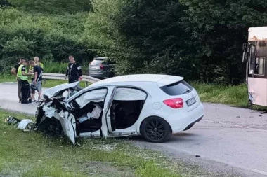 "POGINULA JE DEVOJKA KOJA JE TEK NAPUNILA 18 GODINA": Očevici stravične saobraćajne nesreće opisali kako je izgledao udes kod Banjskog polja!