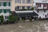 "SITUACIJA KRITIČNA I NAPETA" Raste broj stradalih, apokaliptične scene nakon nezapaćenih poplava (VIDEO)