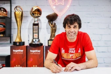 DELIJE U EKSTAZI: Miloš TEODOSIĆ OSTAJE u Crvenoj zvezdi!