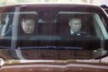 PUTIN I KIM DŽON UN PORED VOŽNJE AURUSA RADILI JOŠ NEŠTO: Objavljeni novi snimci, severnokorejski lider ODUŠEVIO veštinom! (VIDEO)