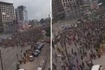 PODIGNUTA VOJSKA, IMA MRTVIH! Stravične scene širom zemlje, policija otvorila vatru na demonstrante (VIDEO)