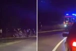 VATROGASCI SEKU VOZILO! Teška saobraćajna nesreća nadomak Novog Sada (VIDEO)