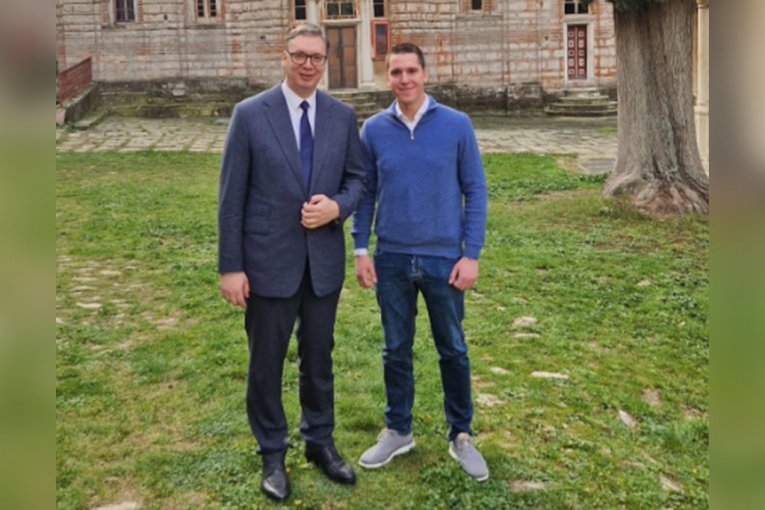 VUČIĆ O MONSTRUOZNIM PRETNJAMA DANILU: Rekli su da će uranijumom da posipaju mog sina, neću vam dati da to učinite bilo čijem detetu! (FOTO)