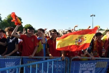 ŠOKANTNE SCENE U NEMAČKOJ! Evakuisana Fan zona, organizatori izdali SAOPŠTENJE! (VIDEO)