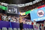 ENGLEZI KORISTE RETKU PRILIKU DA SE OKUPAJU: Kišni "VODOPAD" se spustio kroz KROV stadiona pre polufinala EVRO (VIDEO)