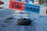 SLETEO S PUTA PA SE ZAKUCAO U KUĆU! Stravična nesreća u Beogradu, mladić (25) iznenada izgubio kontrolu nad vozilom! Dve devojke u teškom stanju