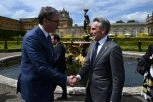 "AKCENAT NA OČUVANJE MIRA I STABILNOSTI U REGIONU" Predsednik Vučić se sastao sa Dikom Šofom! (FOTO)