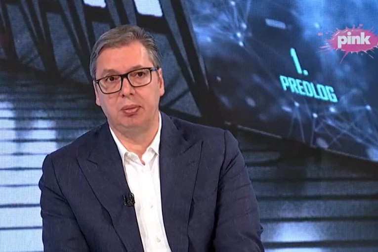 BOLI IH I SMETA IM: Vučić o izveštavanju regionalnih medija o poseti Šolca!