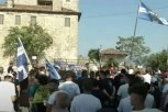 PROTESTI NA HALKIDIKIJU ZBOG OPSADE NA SVETOJ GORI: Vernici se okupili u Uranopolisu dajući podršku monasima Esfigmena