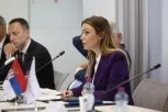 Ministarka privrede Mesarović se pridružila porukama podrške Vučiću i osudila pretnje: Kampanja mržnje koju nastavljaju samo su još jedna u nizu potvrda da je opozicija dotakla dno dna
