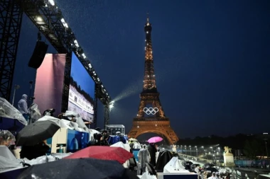 OVAKO JE SPEKTAKLUARNO ZAPALJEN OLIMPIJSKI PLAMEN U PARIZU! Svi su mislili da će tu čast dobiti NADAL, ALI IPAK... (VIDEO)