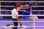 NEZAPAMĆENA SRAMOTA NA OLIMPIJSKIM IGRAMA! MUŠKARAC NOKAUTIRAO ŽENU U RINGU I SLOMIO JOJ NOS! Hoće li se i OVO normalizovati?! (VIDEO)