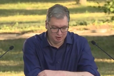 SLEDI POVEĆANJE PENZIJA, GLEDAĆEMO DA BUDE PRE JANUARA: Vučić saopštio sjajne vesti