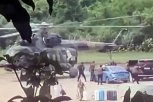 KAMERA SNIMILA DRAMATIČAN TRENUTAK: Premijerka Bangladeša u poslednjem momentu beži helikopterom iz zemlje! (VIDEO)