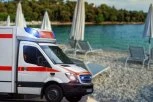 JEZIVA TRAGEDIJA NA HALKIDIKIJU! Dete (8) se srušilo pred roditeljima i preminulo