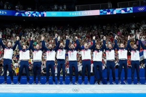 OVO ČEKA CELA NACIJA! Evo kada osvajači medalja za Srbiju u Parizu stižu ispred Starog dvora!