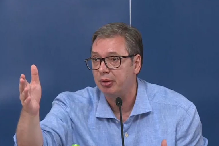 PROTIVNICI LITIJUMA PITAJU PREDSEDNIKA, ON NA SVE IMA ODGOVOR! Vučić: Niko neće da radi bilo šta dok se ne uverimo da će nam deca biti zdrava!