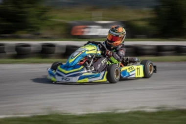 DOŽIVITE G-DRIVE #TAKOMOĆNO KARTING ISKUSTVO