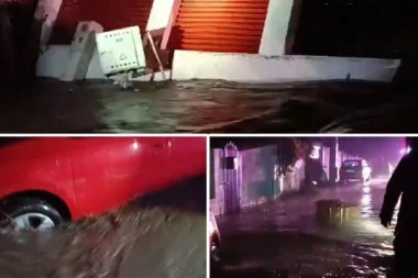 BIBLIJSKI POTOP NADOMAK SRBIJE! Razorno nevreme napravilo nezapamćen haos, kuće i automobili POD VODOM, nestala i struja (FOTO/VIDEO)