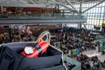 DOJAVA O BOMBI NA VELIKOM AERODROMU: Hiljade putnika zaglavljeno, neki ostali i u avionima